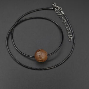 Collier une Moyenne Perle décorée en céramique sigillée