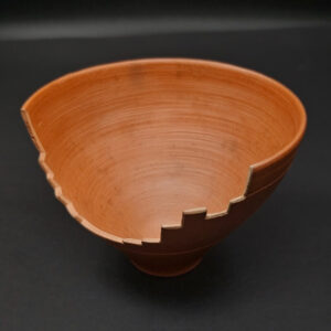 Découpé – pièce en céramique sigillée, moyen format